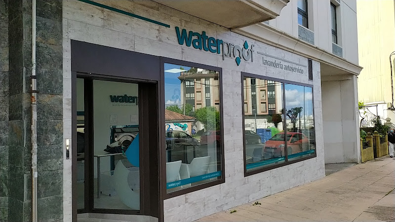 LA ESTACION Lavandería Autoservicio