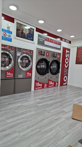 Lavandería Autoservicio Low Cost Los Alcázares