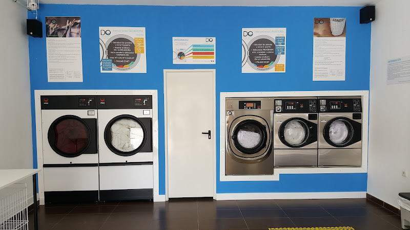 Lavandería autoservicio la fuente