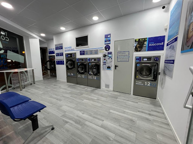 Lavandería Autoservicio Open Wash Elche La Libertad