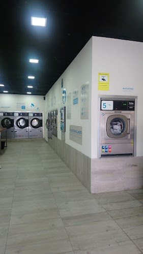 I Wash 4 you Lavandería Autoservicio