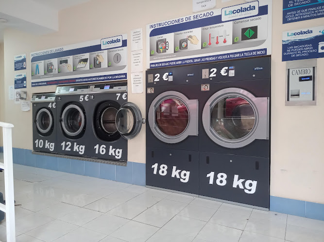 La Colada Clean & Dry / lavandería autoservicio en Getafe/ servicio de planchado/ tintorería