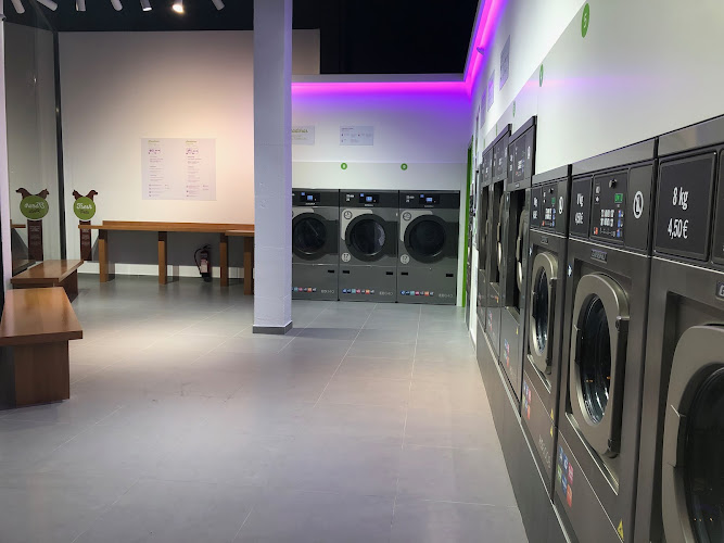 FRESH. Lavandería de Autoservicio