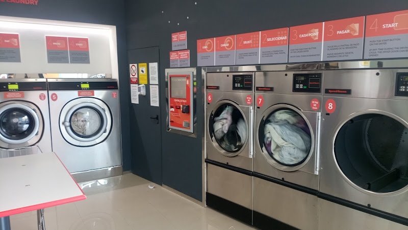 Lavandería Autoservicio Speed Queen Galdar