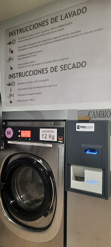 La Lavanderia Autoservicio