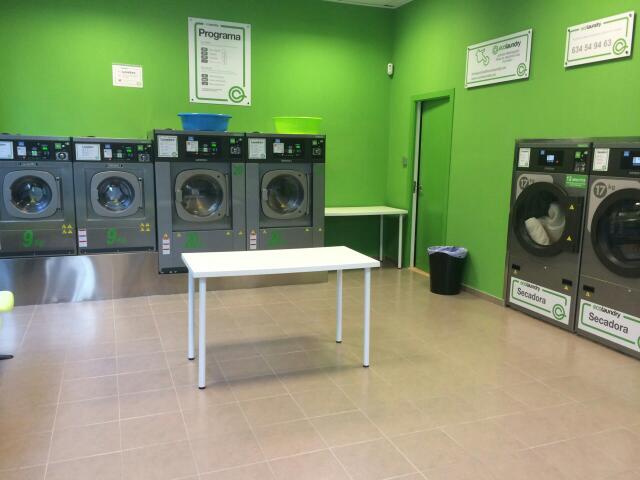 HappyLaundry JACINTO BENAVENTE