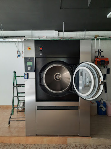 Lavandería Solidaria S.L.