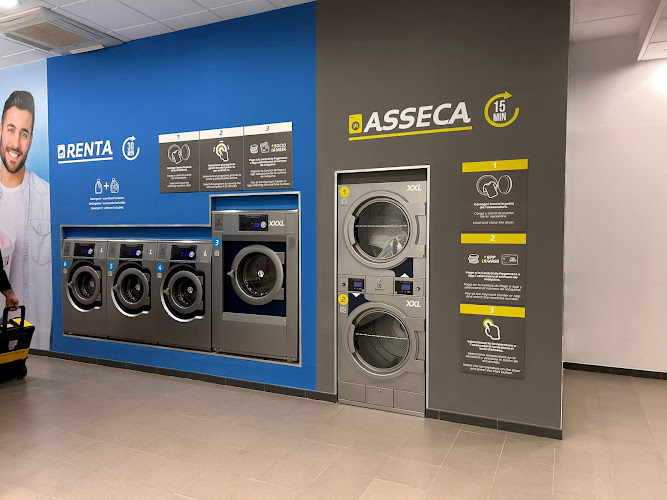 La Wash Lavanderia autoservicio