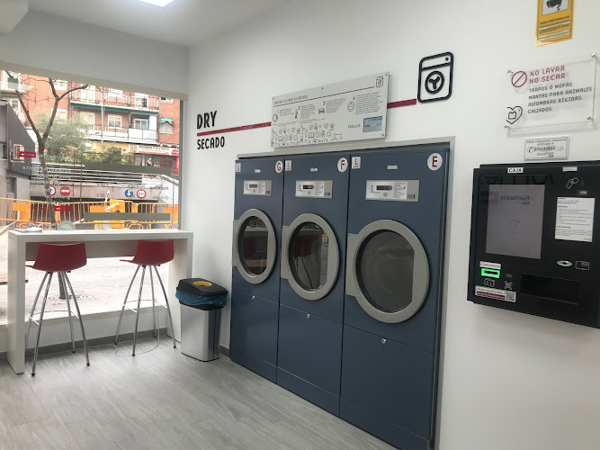 Lavandería Autoservicio Bloomest en Alcorcón
