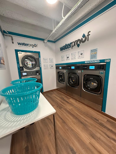 LAVANDERÍA AUTOSERVICIO-WATERPROOF ALCARRÀS
