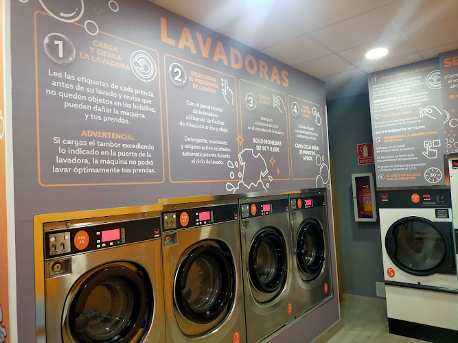 Lavanderia Autoservicio Limpieza y Esencia
